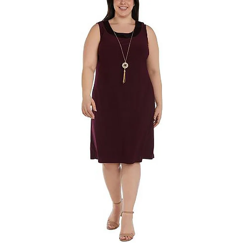 Plus Womens Contrast Trim Polyester Sheath Dress Crew Neckline Sporty