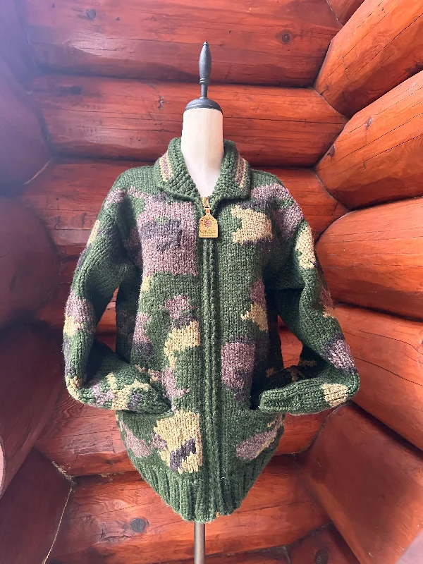 Canadian Knit Sweater - Camo Green Lightweight Heavyweight Midweight