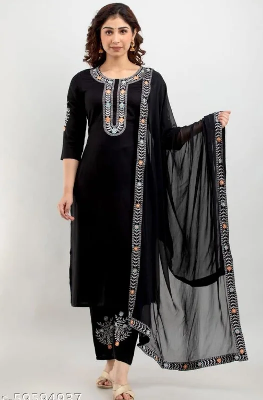 Women's  Striped Rayon Kurta With Trousers & With Dupatta - Aayumi Trousers Exclusive Limited