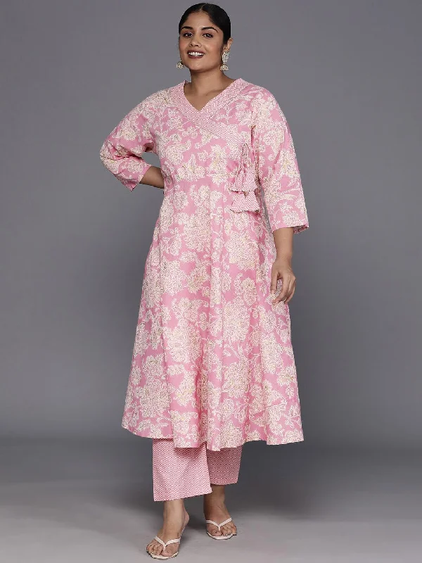 Sztori Plus Size Floral Printed Gotta Patti Pure Cotton A Line Kurta with Trousers Trousers Cargo Utility