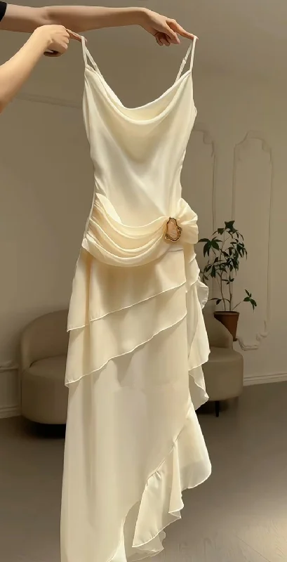 Elegant White Chiffon Spaghetti Straps Ruffles Evening Dress Long Party Prom Dress cc1863 Elegant White Chiffon Spaghetti Straps Ruffles Evening Dress Long Party Prom Dress cc1863