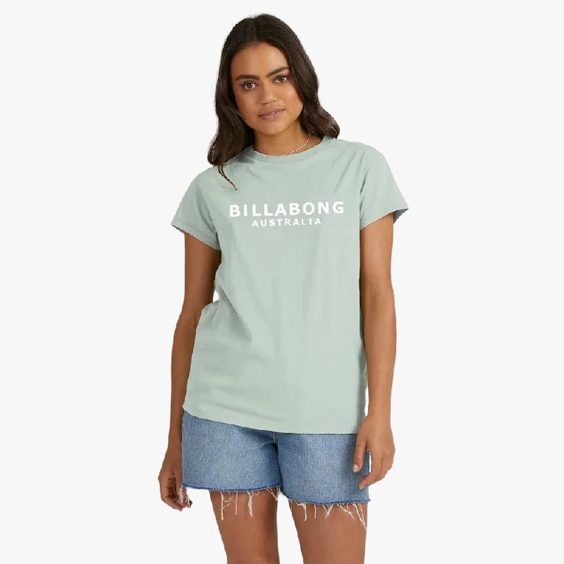 Billabong Womens Society Short Sleeve Tee Crystal Cove Chenille Blend Fleece Blend Nylon Blend Billabong Womens Society Short Sleeve Tee Crystal Cove Chenille Blend Fleece Blend Nylon Blend